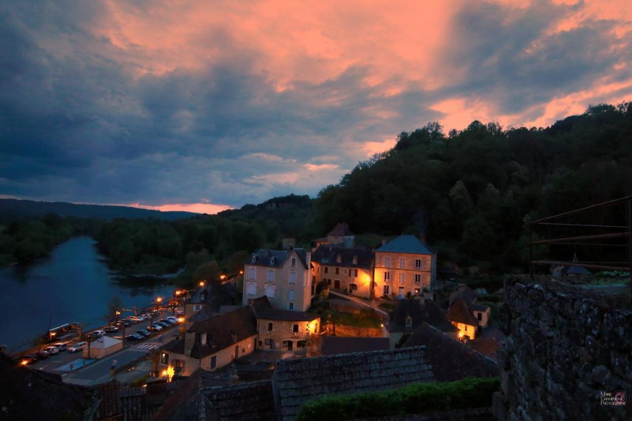 Au Coeur De Beynac, Une Maison De Caractere Avec Jardin Terrasse Luaran gambar