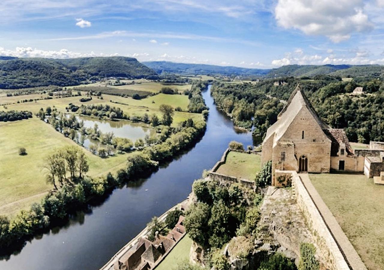 Au Coeur De Beynac, Une Maison De Caractere Avec Jardin Terrasse Luaran gambar