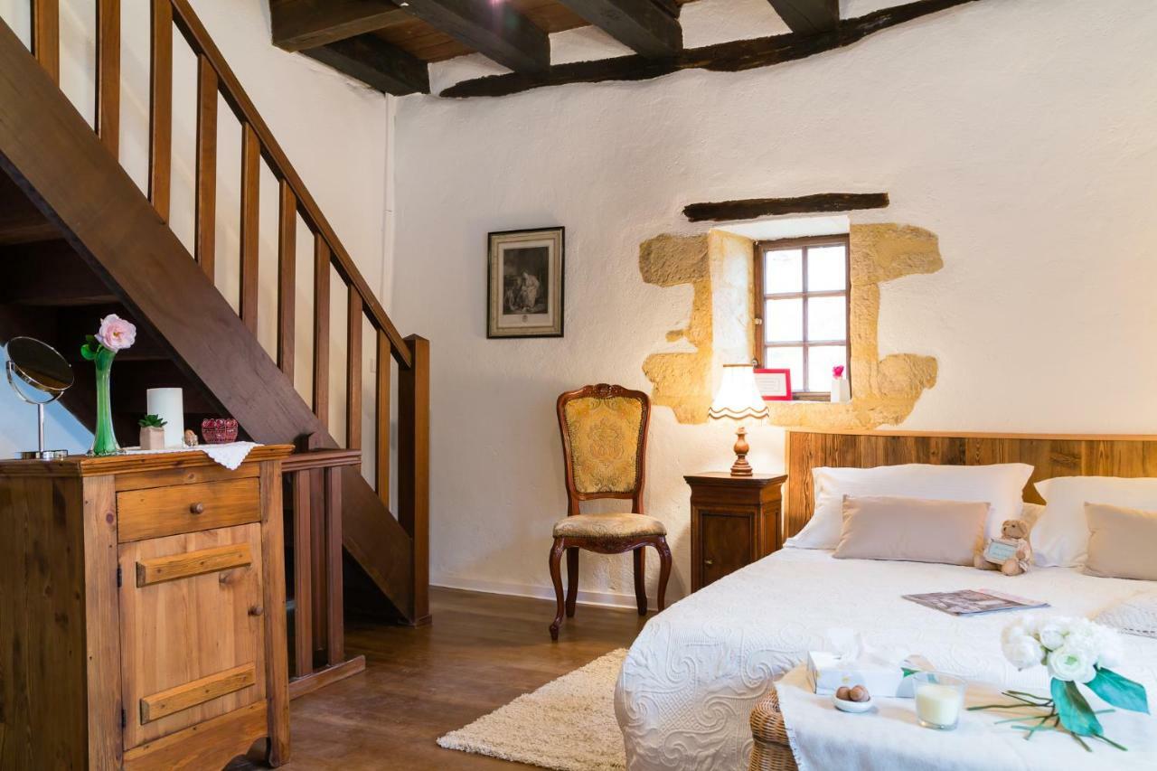 Au Coeur De Beynac, Une Maison De Caractere Avec Jardin Terrasse Luaran gambar
